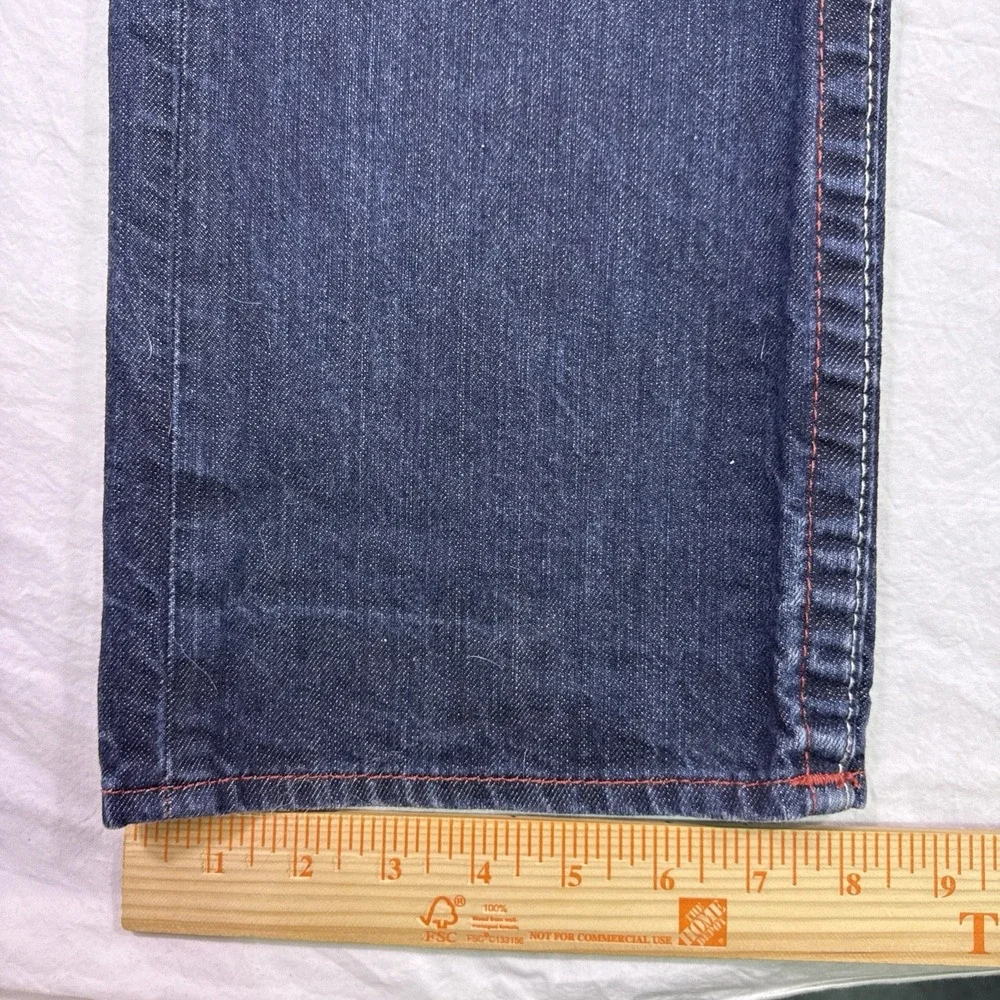 True Religion jeans Men's  33 Relaxed Straight  dark wash y2k no snap or flap